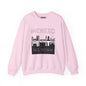 Mchezo Wa Town Crewneck Sweatshirt - Urban Skyline Graphic